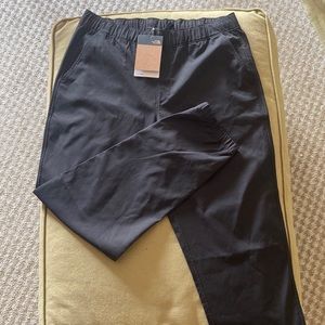 North Face Women’s Joggers new size large
